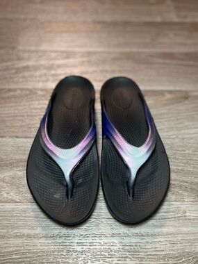 Oofos Womens Oolala Luxe Sandals Purple Calypso Comfort Recovery Thong Size 8